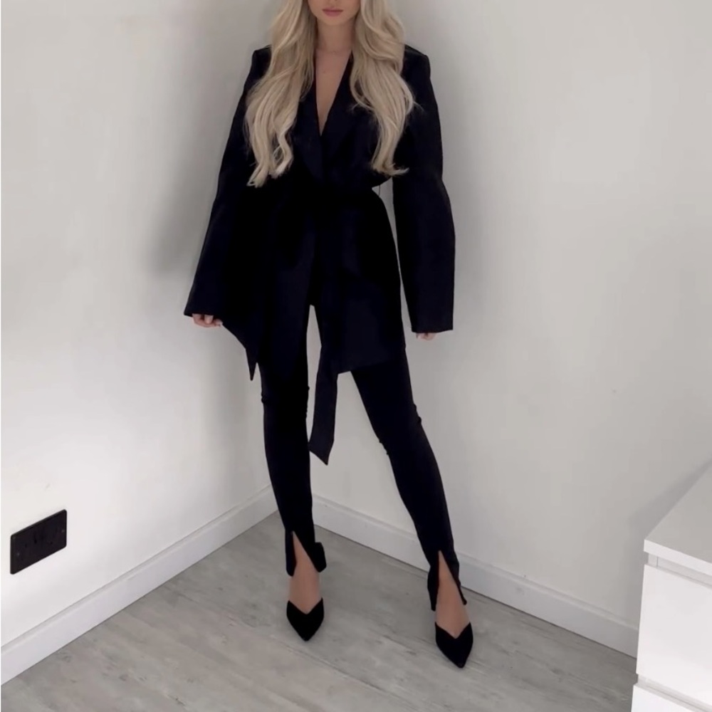NWT H&M Split Hem Leggings